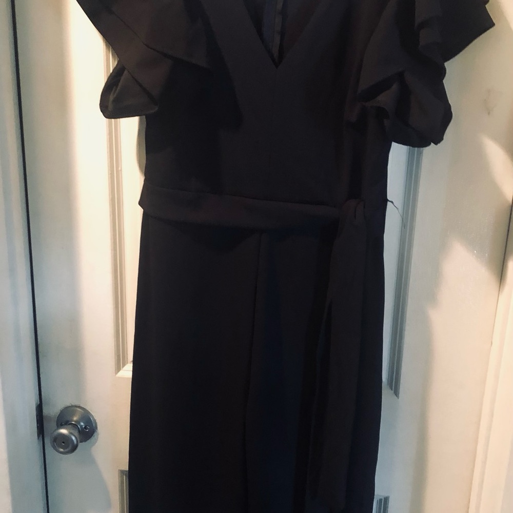 Black Dressy Jumper by Fashion Nova size XL
